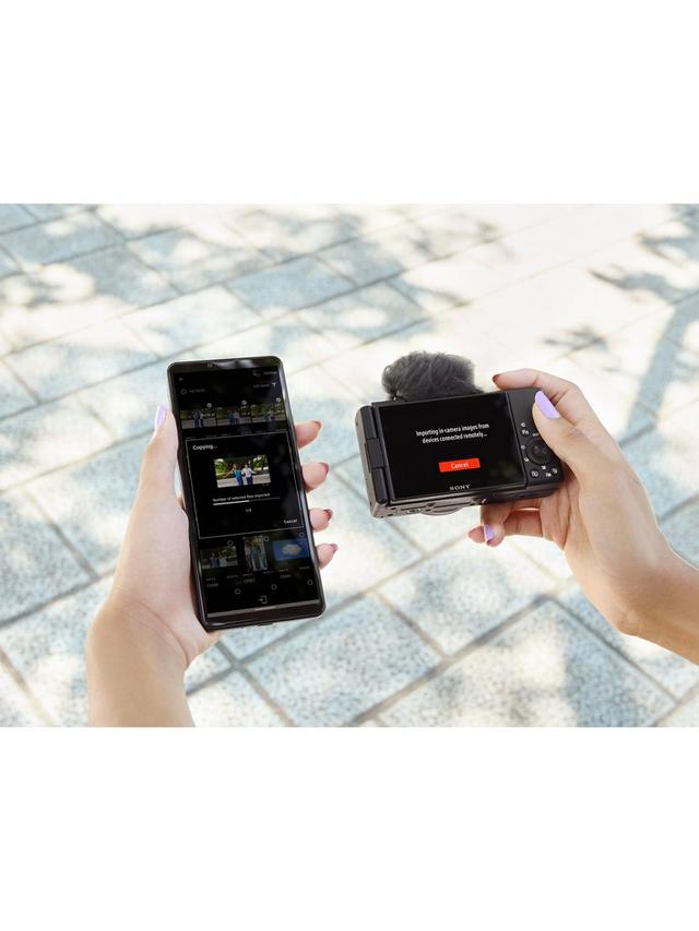 Sony - ZV-1F Compact Vlogging Camera with 20mm Lens, 4K Ultra HD, 20.1MP, Wi-Fi, Bluetooth, 3” Vari-Angle Touch Screen, Black - Image 4