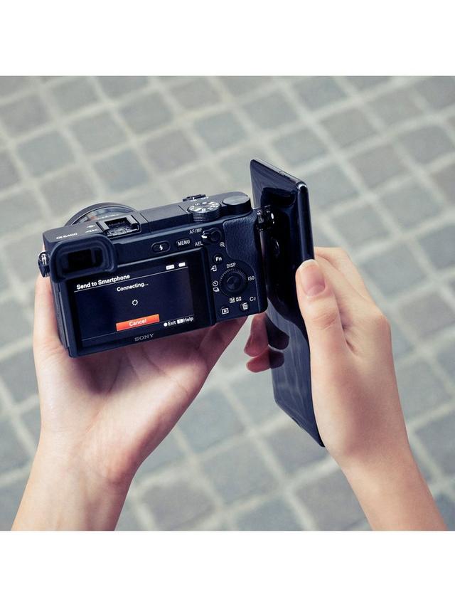 Sony - A6400 Compact System Camera with 16-50mm OSS II Power Zoom Lens, 4K Ultra HD, 24.2MP, 4D Focus, Wi-Fi, Bluetooth, NFC, OLED EVF, 3" Tilting Touch Screen, Black - Image 6